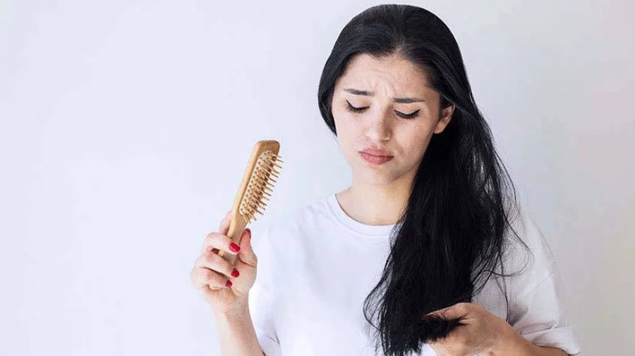 শীতে চুলের স্বাস্থ্য ভাল রাখতে চার টিপস